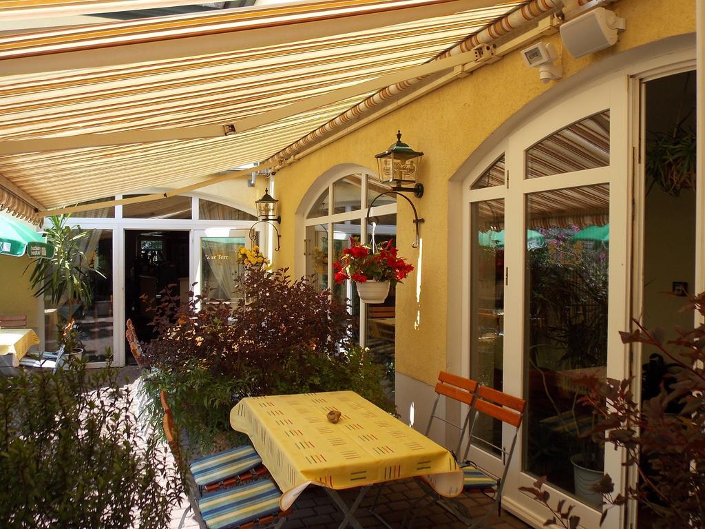 Gasthof Und Landhotel Zur Ausspanne Klipphausen المظهر الخارجي الصورة