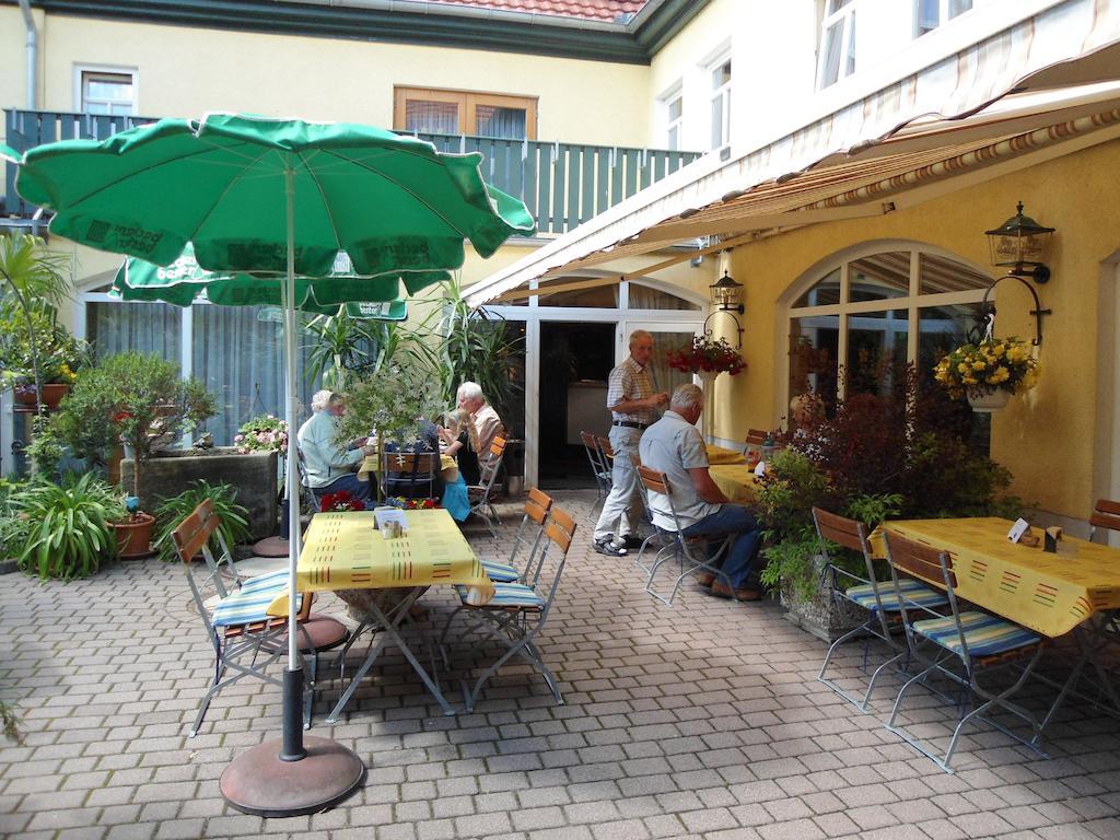Gasthof Und Landhotel Zur Ausspanne Klipphausen المظهر الخارجي الصورة