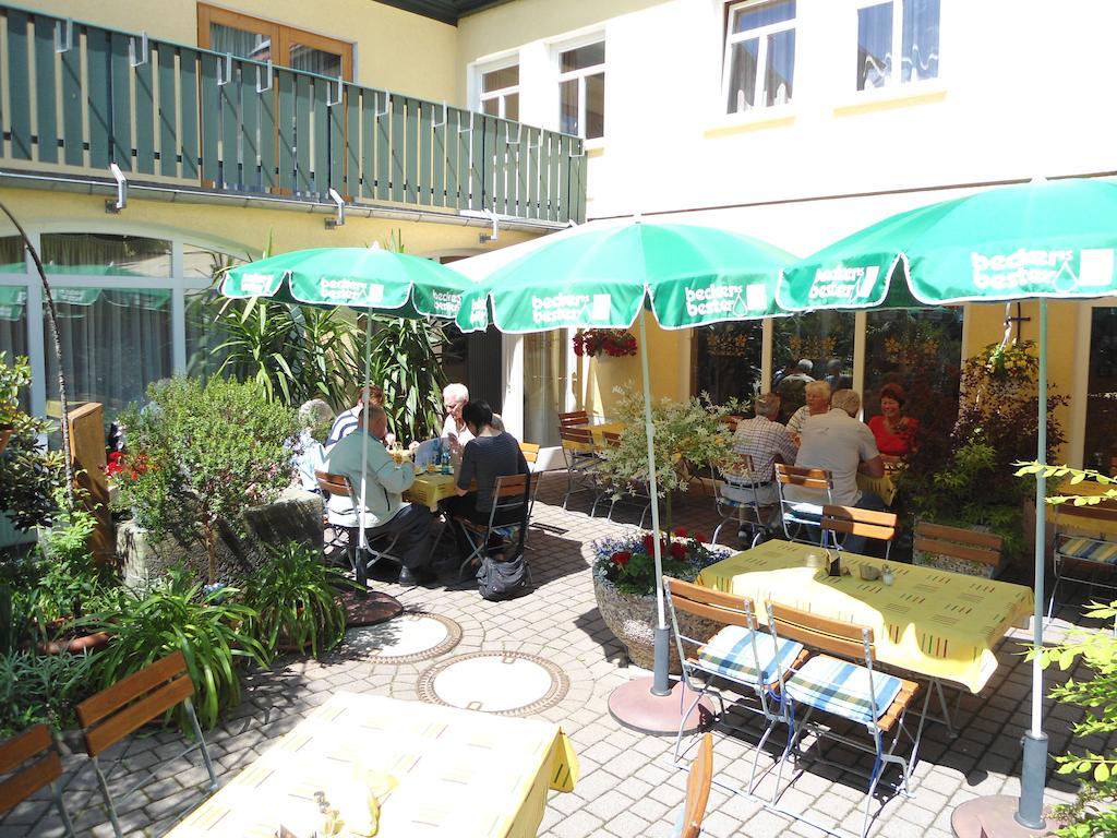 Gasthof Und Landhotel Zur Ausspanne Klipphausen المظهر الخارجي الصورة