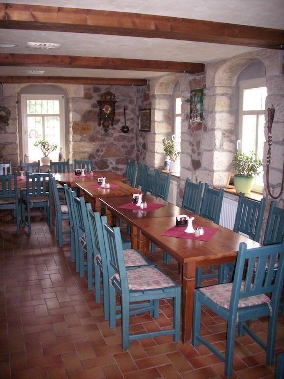 Gasthof Und Landhotel Zur Ausspanne Klipphausen المظهر الخارجي الصورة
